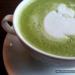 Žalioji arbata su pienu